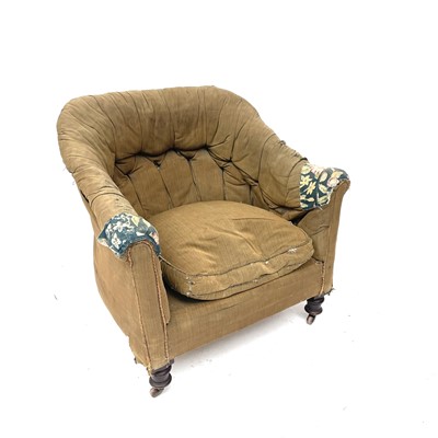 Lot 3029 - A Victorian upholstered button back tub chair...