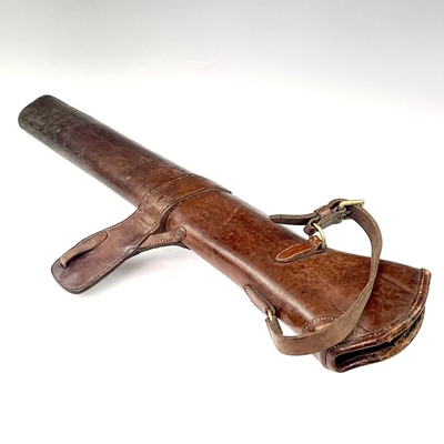 Lot 125 - A WW I tan leather cavalry carbine saddle...