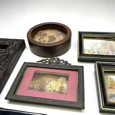Lot 40 - An oak small picture frame, 19th century,...