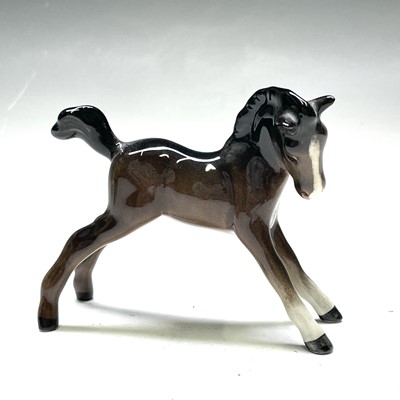 Lot 840 - A Beswick pottery Skewbald gloss pinto pony...