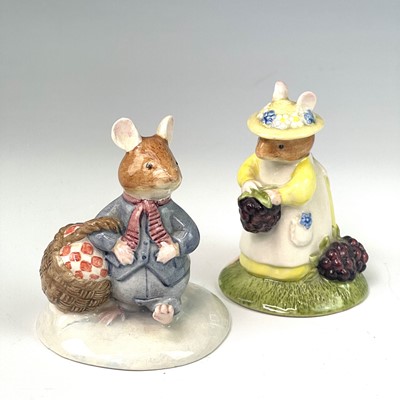 Lot 993 - Royal Doulton Brambly Hedge figures Primrose...