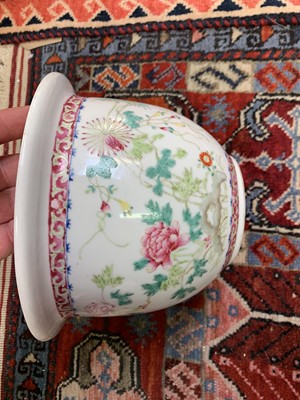 Lot 118 - A Chinese famille rose porcelain jardiniere,...