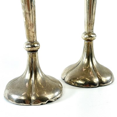 Lot 178 - A pair of Edwardian silver trumpet vases by...