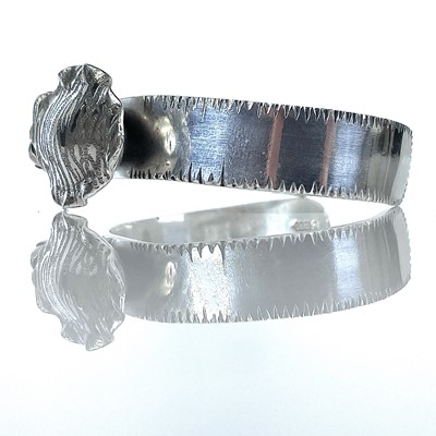 Lot 249 - A 999 fine silver Newlyn Cuttlefish bangle by...