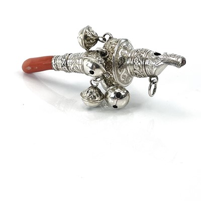 Lot 243 - A George III silver baby's rattle by John...