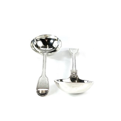 Lot 60 - A pair of Victorian silver fiddle and thread...