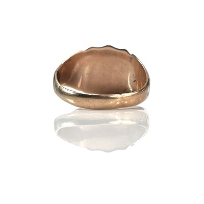 Lot 146 - An 9ct rose gold early 20th century...
