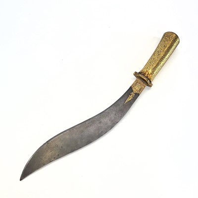 Lot 1020 - An Indian gold damascened steel kukri, early...