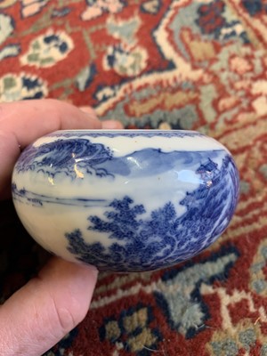 Lot 33 - A Chinese blue and white porcelain brushwasher,...