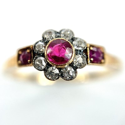 Lot 223 - An early 20th century 18ct diamond and ruby...