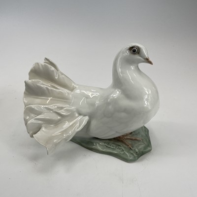 Lot 866 - A pair of 20th century Rosenthal porcelain...