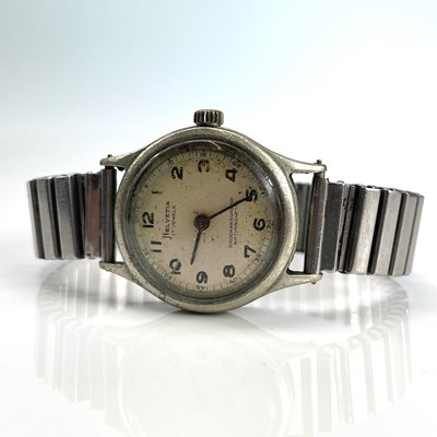 Lot 354 - A Summit automatic gentleman's wristwatch with...