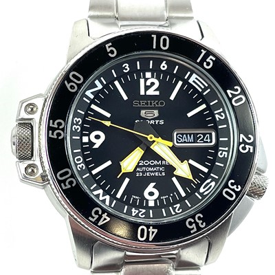 Seiko 5 sports automatic 23 sales jewels 200m