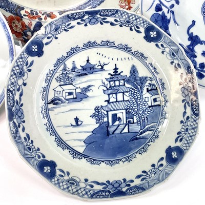 Lot 153 - A Chinese Imari charger, 18th century,...