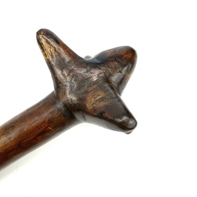 Lot 107 - An African hardwood knobkerrie of throwing...