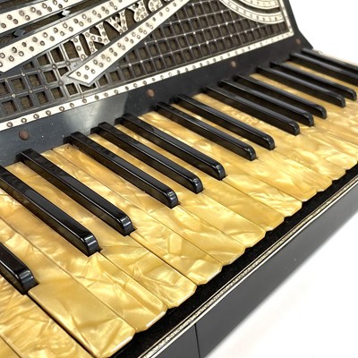 Lot 212 - A Settimio Sporani Castello accordian in...