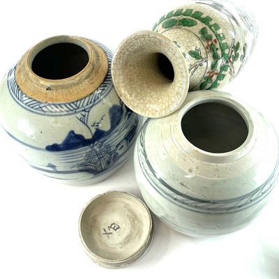 Lot 116 - A Chinese famille verte crackle glazed vase,...