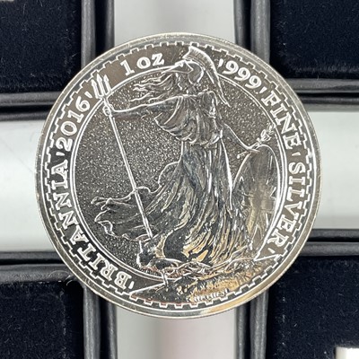Lot 23 - G.B. Silver Bullion Britannia £2 coins (x5).
