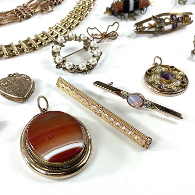 Lot 287 - A collection of rolled gold jewellery.