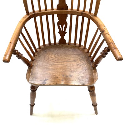 Lot 6 - An attractive yew wood Windsor armchair, 20th century, seat impressed 'R E Ley'.