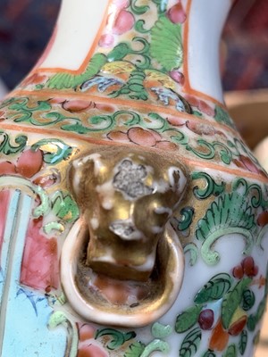 Lot 62 - A Chinese Canton porcelain bottle vase, 19th...