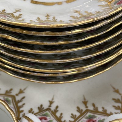 Lot 817 - A good Newhall porcelain tea set, circa 1800,...