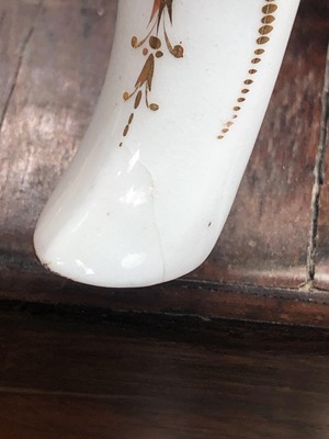 Lot 817 - A good Newhall porcelain tea set, circa 1800,...