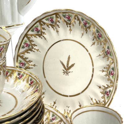 Lot 817 - A good Newhall porcelain tea set, circa 1800,...
