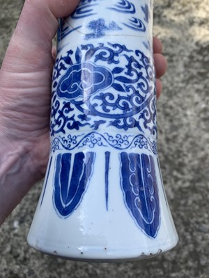 Lot 42 - A Chinese blue and white beaker vase, Gu, Transitional, 17th century.