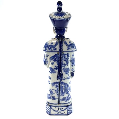 Lot 179 - A Chinese blue and white porcelain figure of...