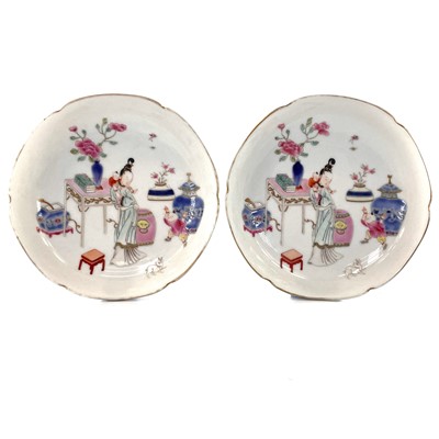 Lot 212 - A pair of Chinese famille rose porcelain...
