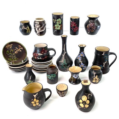 Lot 850 - Marazion pottery, A collection including a bud...