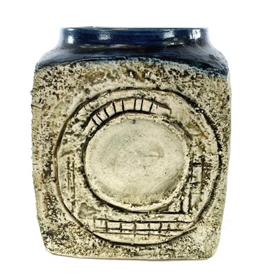 Lot 865 - A Troika marmalade jar the body incised with...