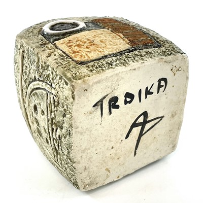 Lot 865 - A Troika marmalade jar the body incised with...