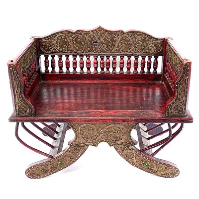 Lot 1003 - An Indian Howdah chair.