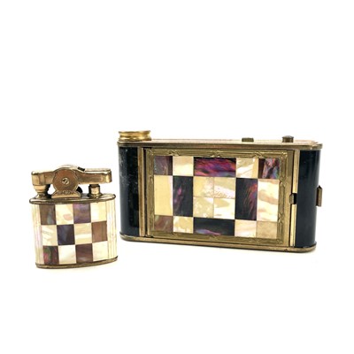 Lot 282 - A Simson Germany compact and cigarette case in...