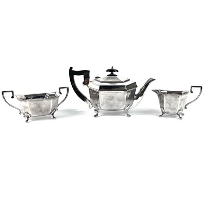 Lot 14 - A George V silver Art Deco octagonal section three piece tea set by Viners Ltd.