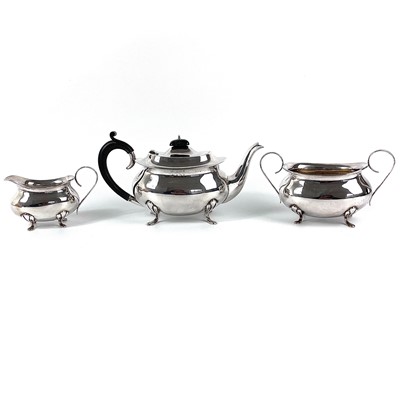 Lot 175 - A George V silver three piece tea set by J Gloster Ltd.