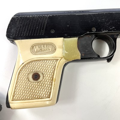 Lot 81 - A Webley Mark2 .32/.22 sports starting pistol,...