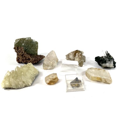 Lot 150 - A collection of mineral specimens.