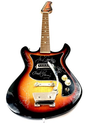 Lot 52 - A SIGNED 'ALICE COOPER' GUITAR.