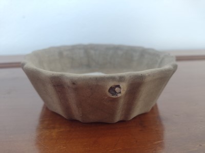 Lot 179 - A Chinese porcelain crackle glazed dish.