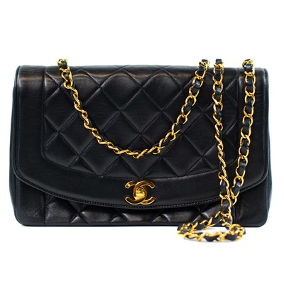 Lot 385 - A Chanel Diana Big Flap handbag in black lambskin and gold tone hardware.