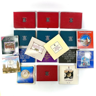 Lot 71 - Great Britain Proof & Uncirculated Royal Mint 1980's Year Sets (x18)