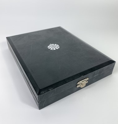 Lot 86 - Royal Mint Great Britain Silver Proof Piedfort Royal Shield of Arms 2008 Coin Set.