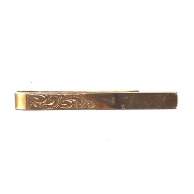 Lot 132 - A modern 9ct hallmarked gold tie clip.