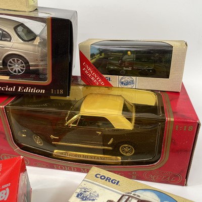 Lot 701 - Die Cast Model Vehicles (x12).