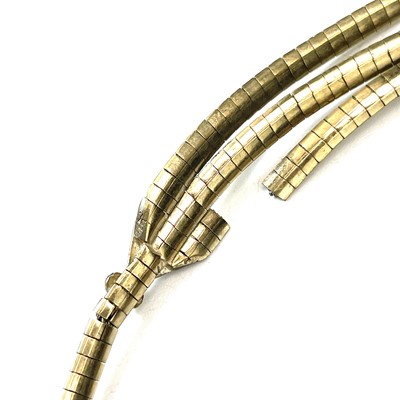 Lot 13 - An 8ct gold matt textured omega link triple strand necklace