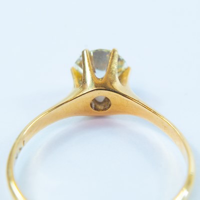 Lot 119 - A 14ct gold diamond solitaire ring.