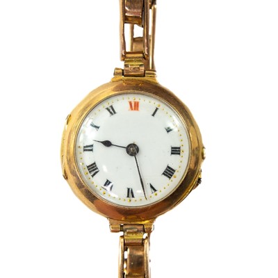 Lot 319 - An early 20th century 15ct gold ladies manual wind wristwatch.